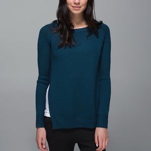 Lululemon Alberta lake sweater